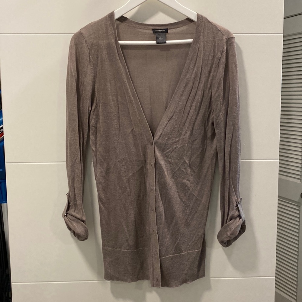 Ann Taylor lightweight cardigan with button up detail. Size S.